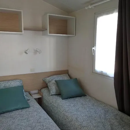 Campingplatz Homeferret33 - Au Camping Les Viviers *